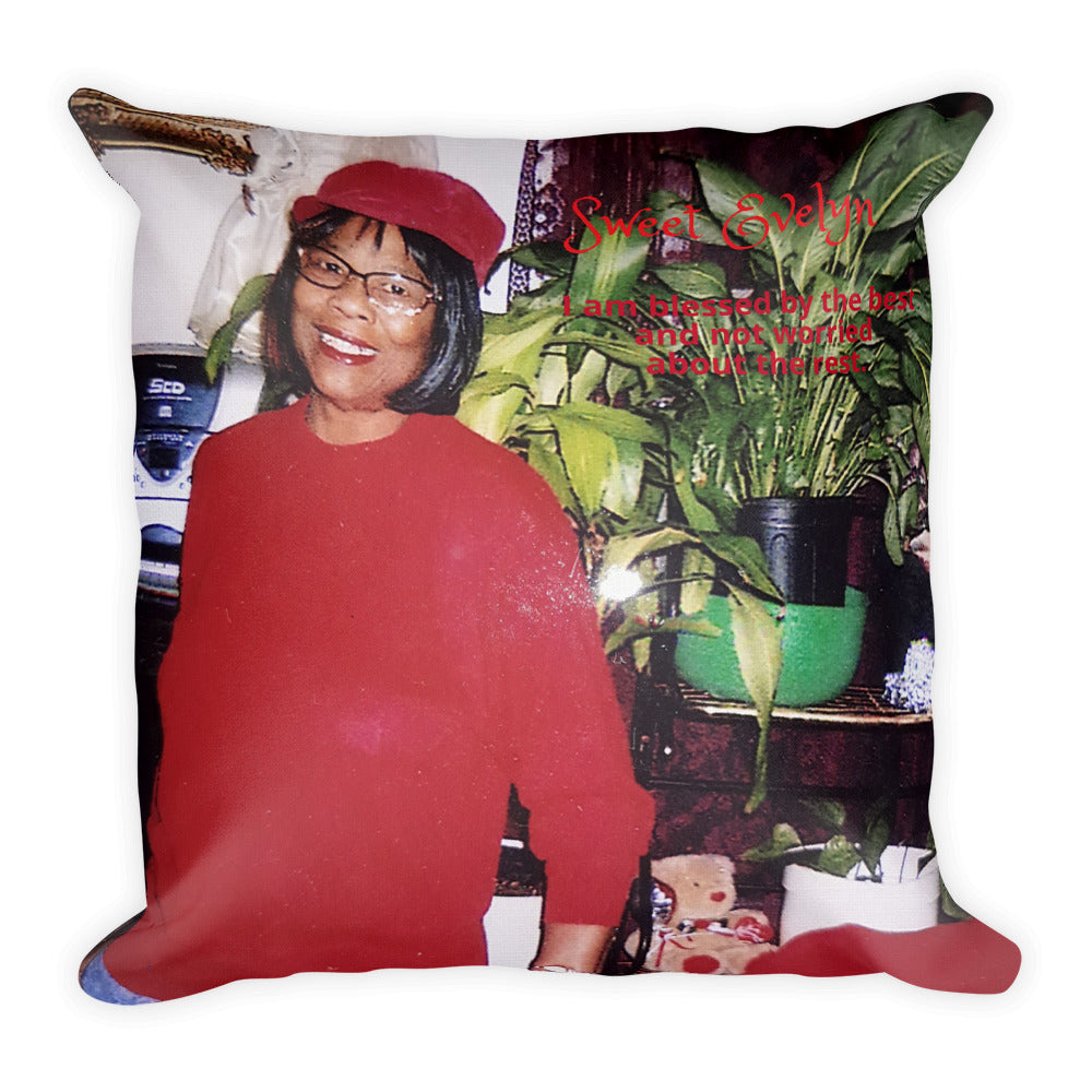 Sweet Evelyn Pillow