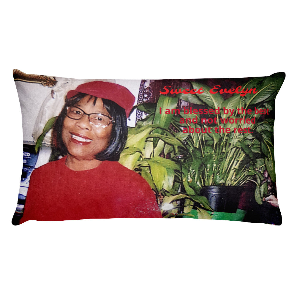 Sweet Evelyn Pillow