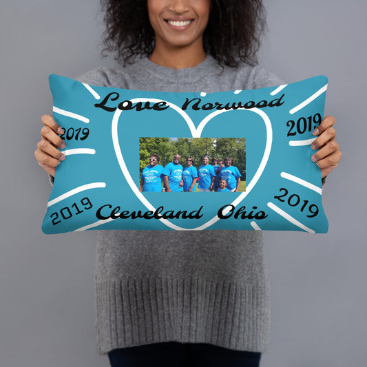 Family Reunion 2019 LB's Generations Pillow