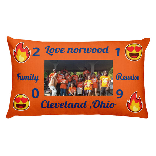 Family Reunion 2019 Susie's Generations Pillow