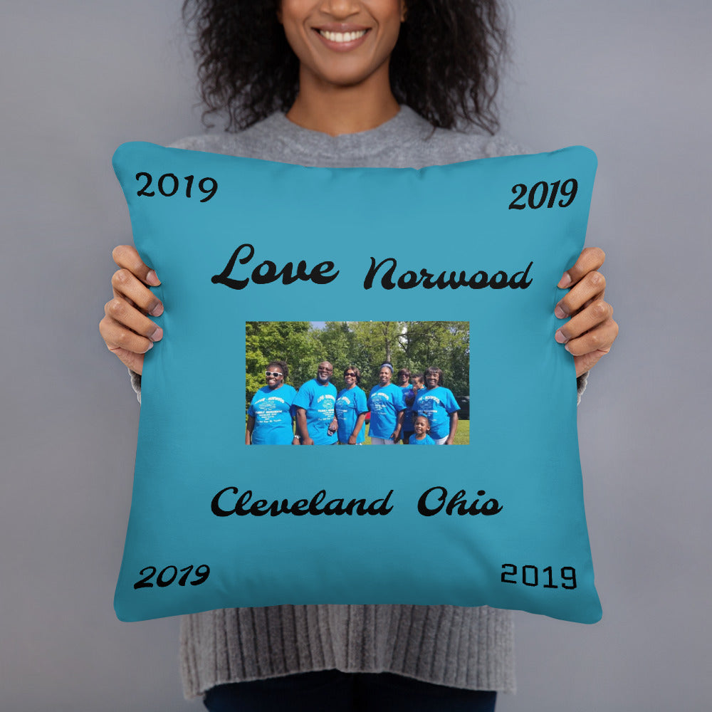 Family Reunion 2019 LB's Generations Pillow